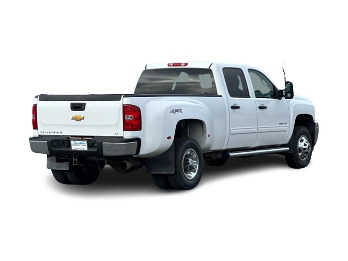 2013 Chevrolet Silverado 3500 LT 16