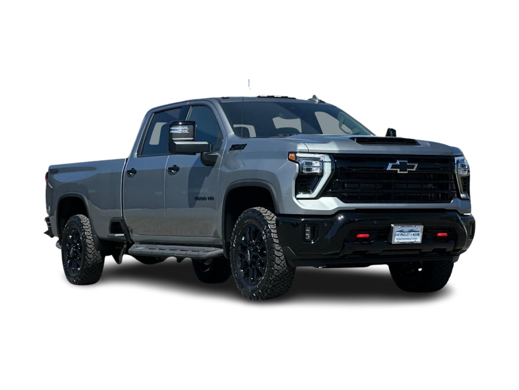 Thumbnail: 2026 Chevrolet Silverado 3500 - 18