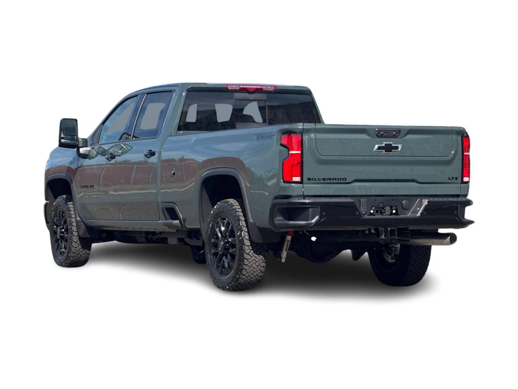 Thumbnail: 2026 Chevrolet Silverado 3500 - 4