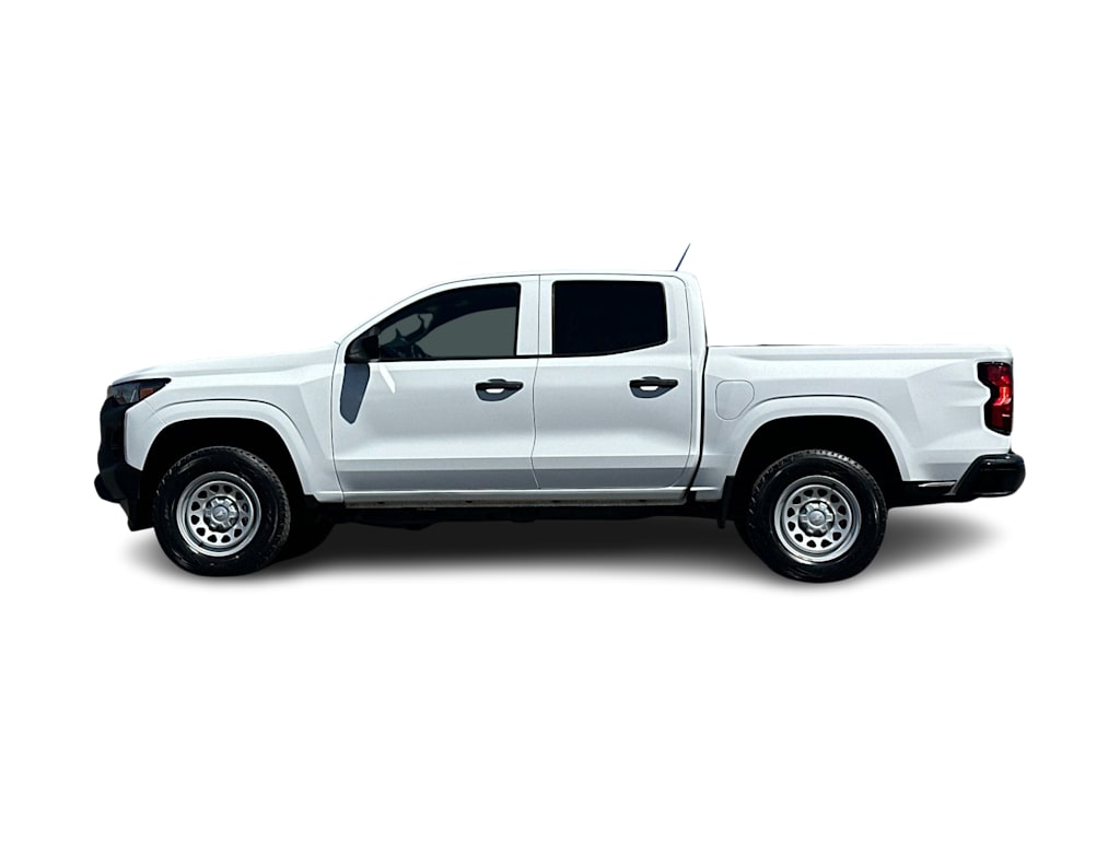 Thumbnail: 2023 Chevrolet Colorado - 3