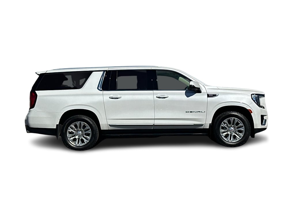 Thumbnail: 2023 GMC Yukon XL - 18