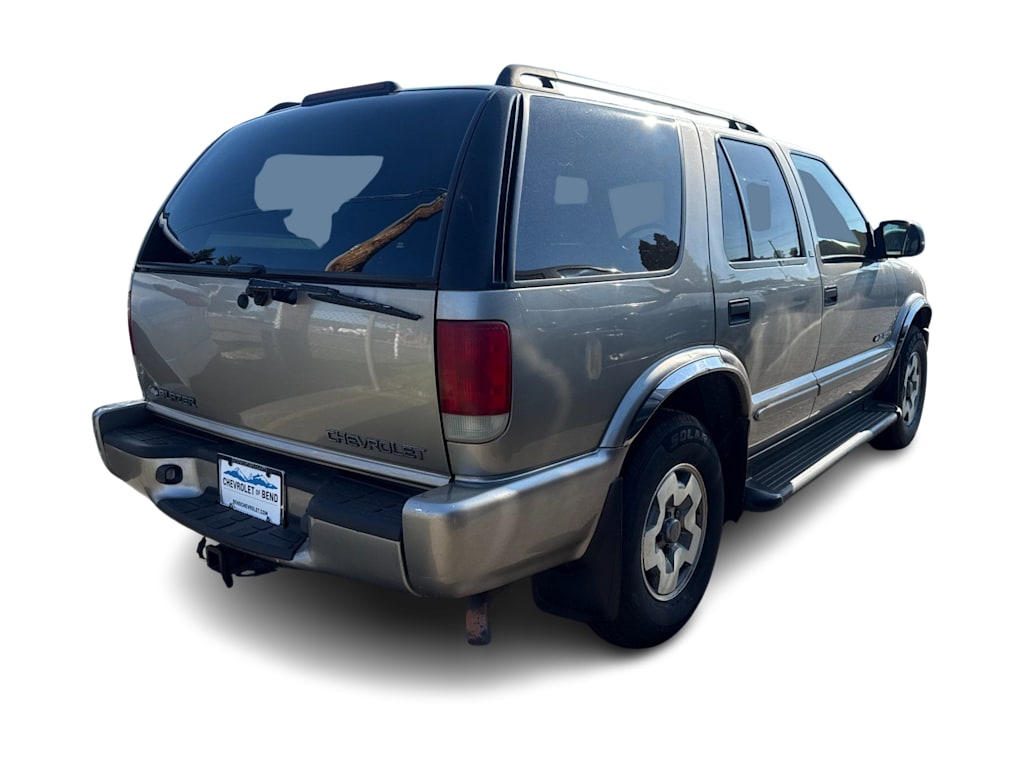 Thumbnail: 2002 Chevrolet Blazer - 11