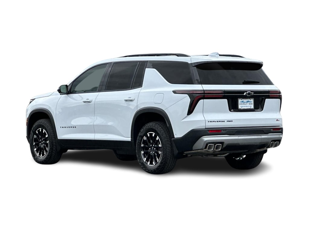 Thumbnail: 2026 Chevrolet Traverse - 4