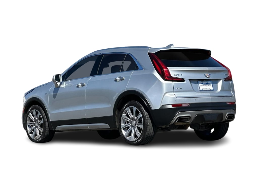 Thumbnail: 2019 Cadillac XT4 - 4