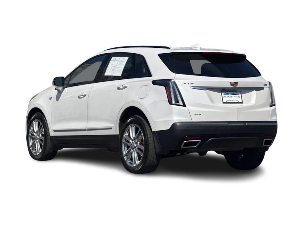 Thumbnail: 2023 Cadillac XT5 - 4