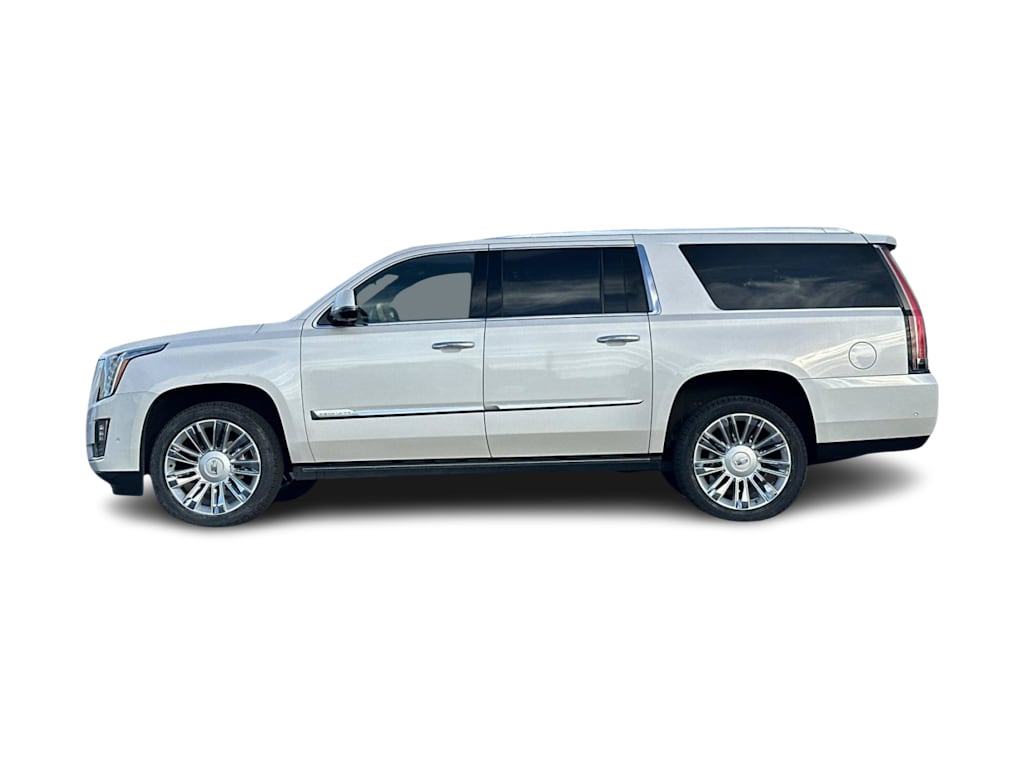 Thumbnail: 2019 Cadillac Escalade - 3