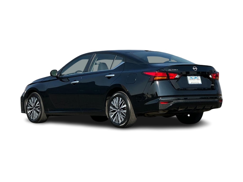 Thumbnail: 2024 Nissan Altima - 4