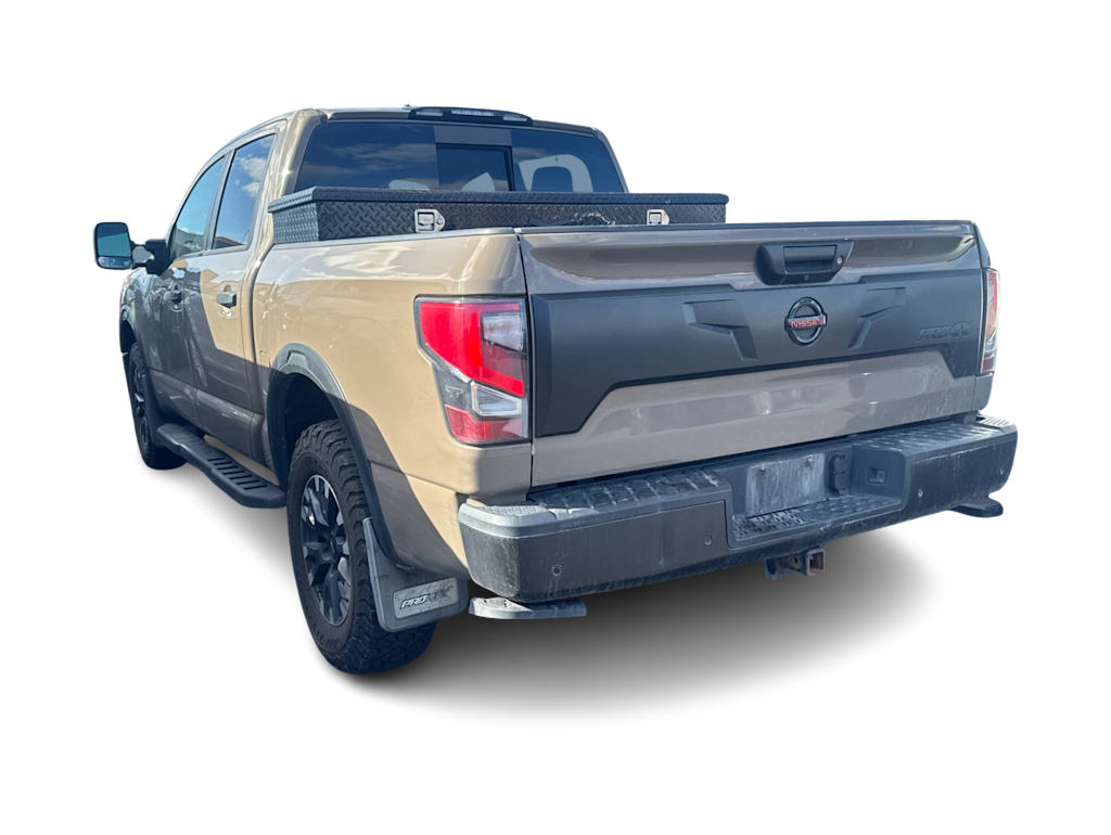 Thumbnail: 2021 Nissan Titan - 2
