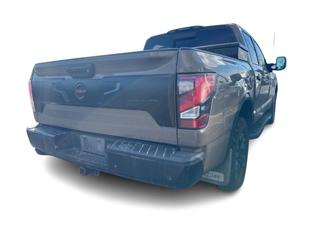 Thumbnail: 2021 Nissan Titan - 8