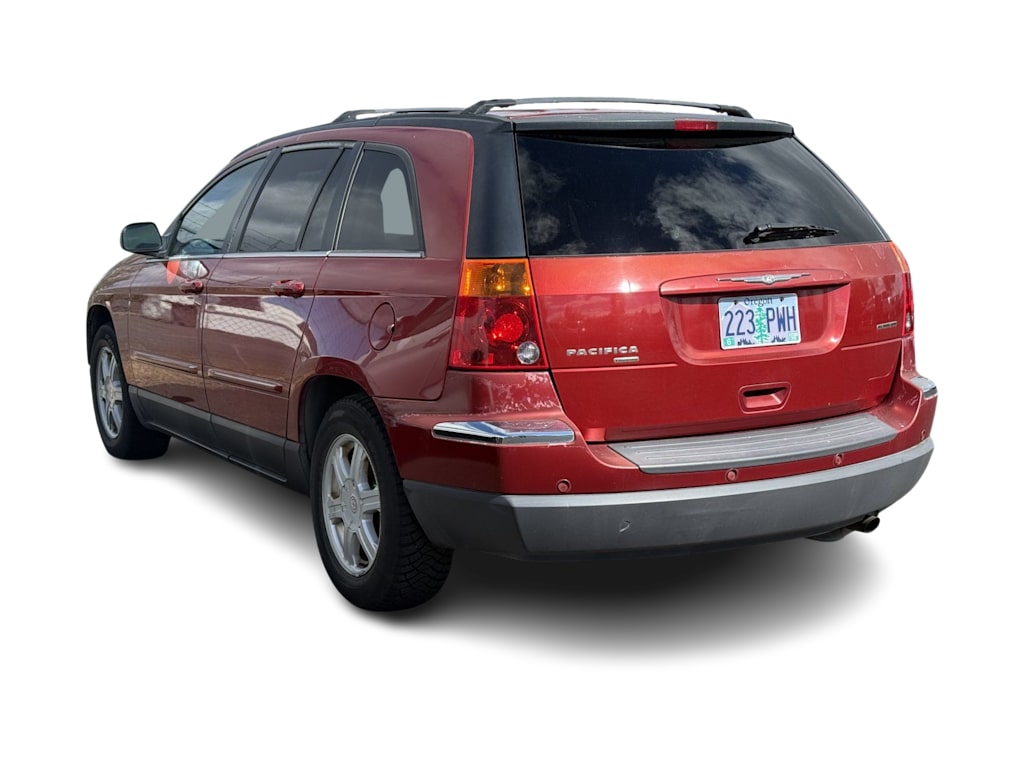 Thumbnail: 2005 Chrysler Pacifica - 2