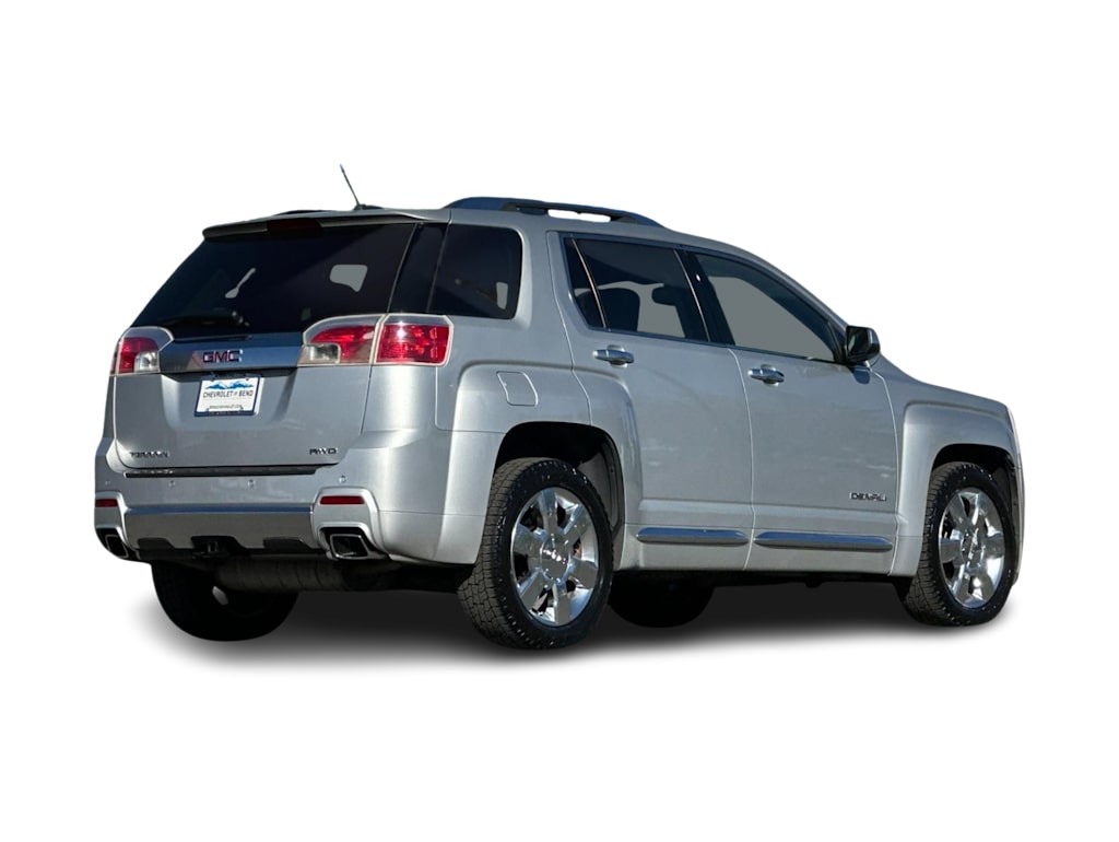 Thumbnail: 2015 GMC Terrain - 17