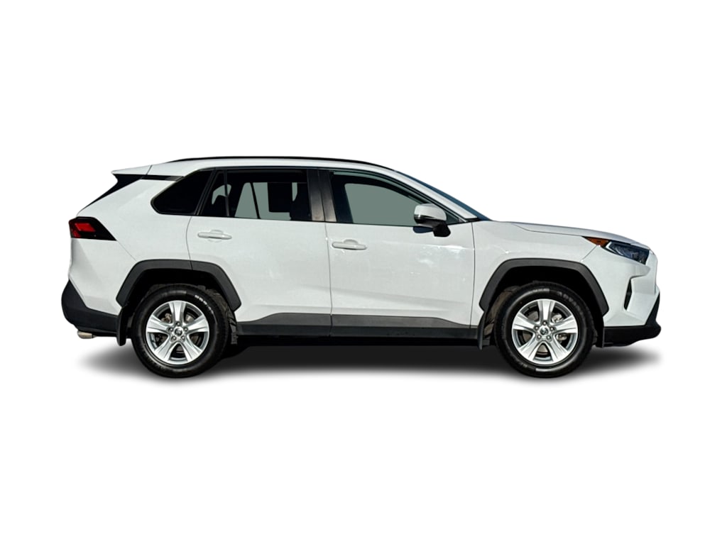 Thumbnail: 2021 Toyota RAV4 - 19