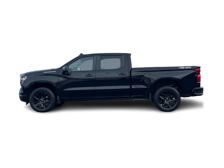 2022 Chevrolet Silverado 1500 Custom 3