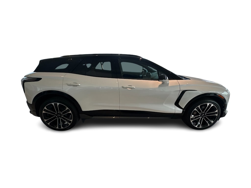 2025 Chevrolet Blazer EV SS 18