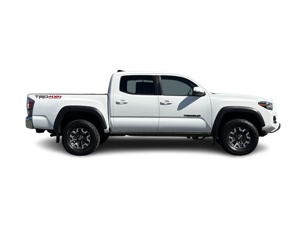 Thumbnail: 2021 Toyota Tacoma - 17