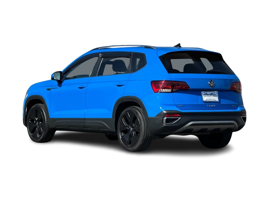 Thumbnail: 2022 Volkswagen Taos - 4