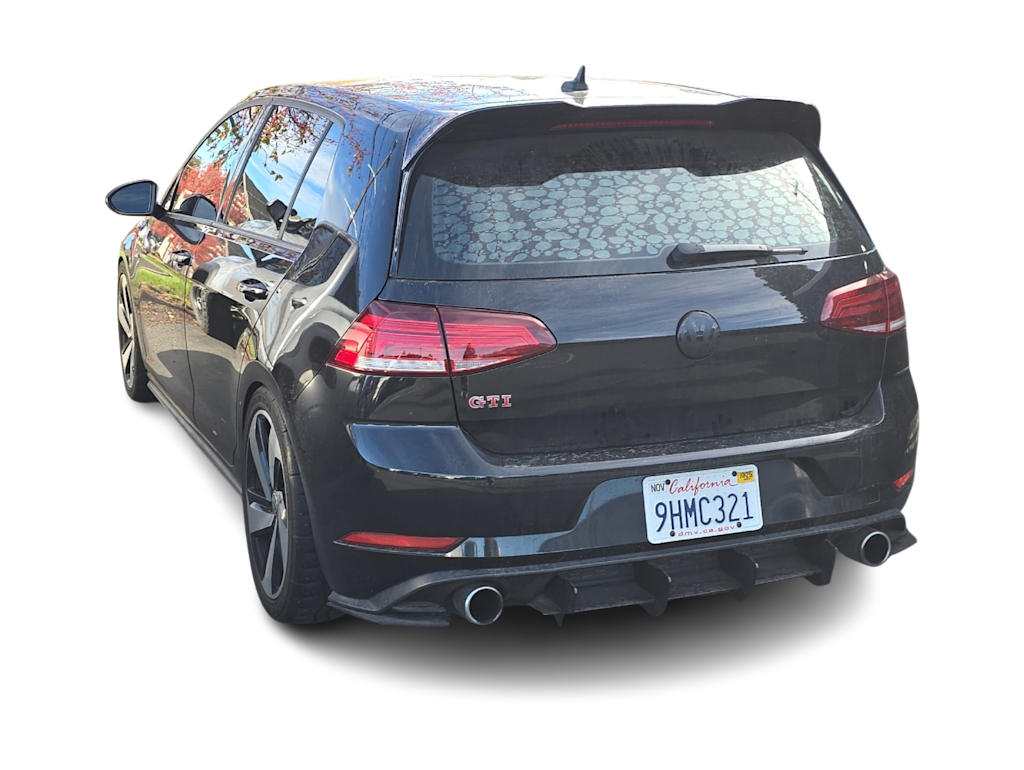 Thumbnail: 2020 Volkswagen Golf - 3