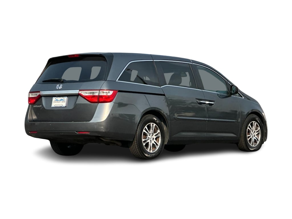 Thumbnail: 2011 Honda Odyssey - 17