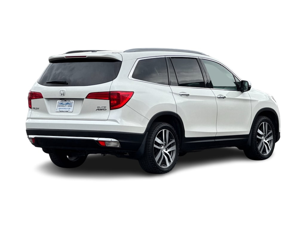 Thumbnail: 2017 Honda Pilot - 17