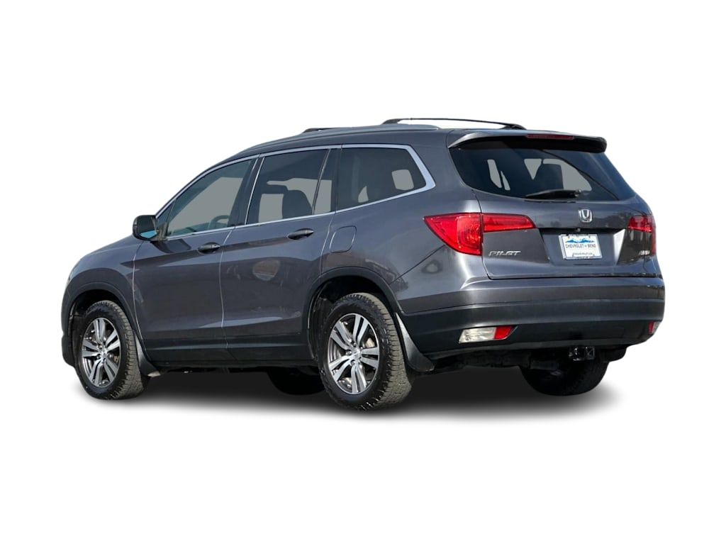 Thumbnail: 2016 Honda Pilot - 4