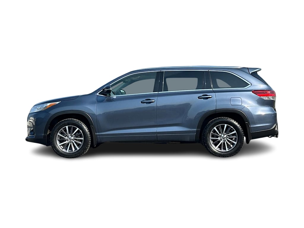 Thumbnail: 2017 Toyota Highlander - 3