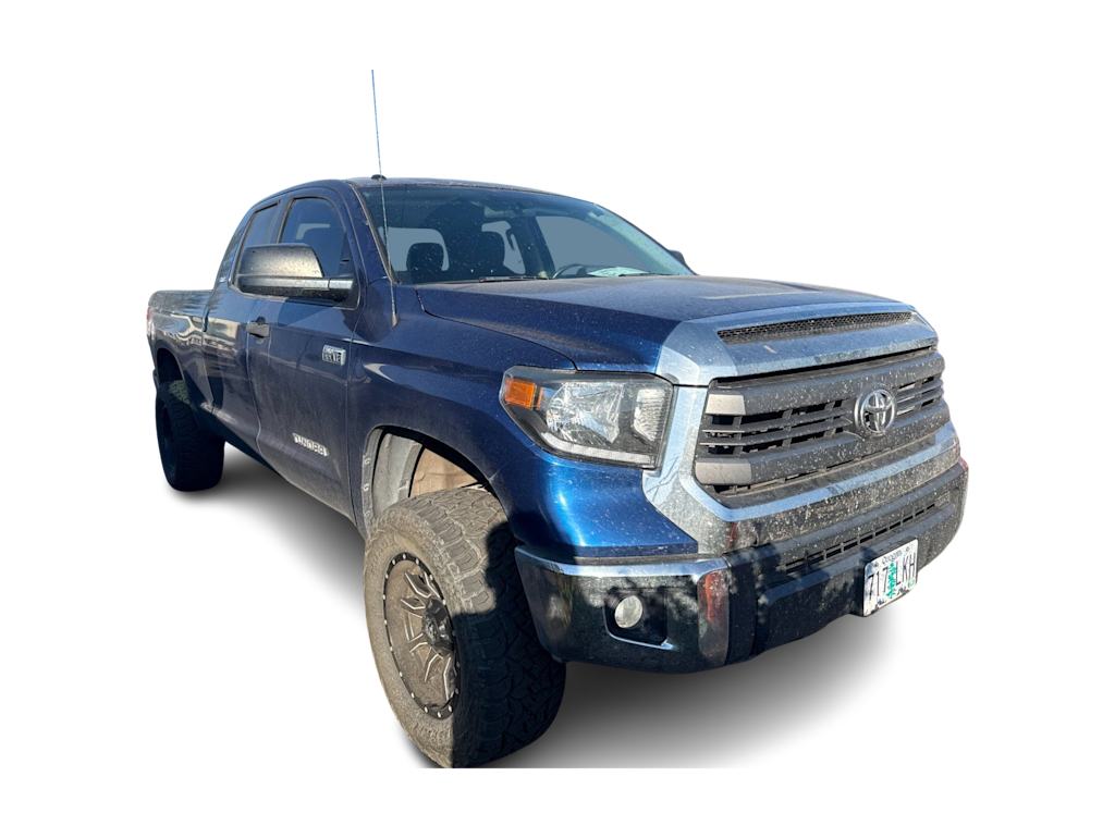 Thumbnail: 2015 Toyota Tundra - 7