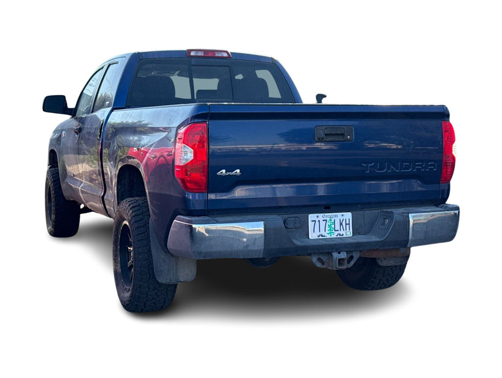 Thumbnail: 2015 Toyota Tundra - 2