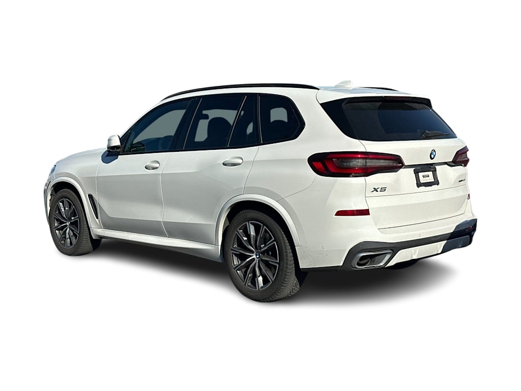 Thumbnail: 2021 BMW X5 - 2