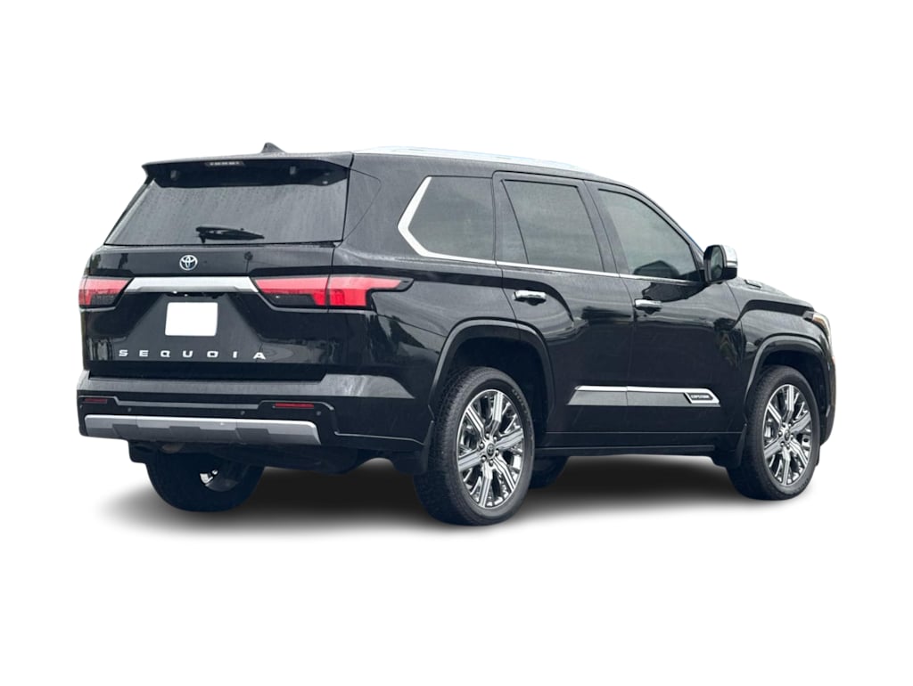 Thumbnail: 2023 Toyota Sequoia - 19