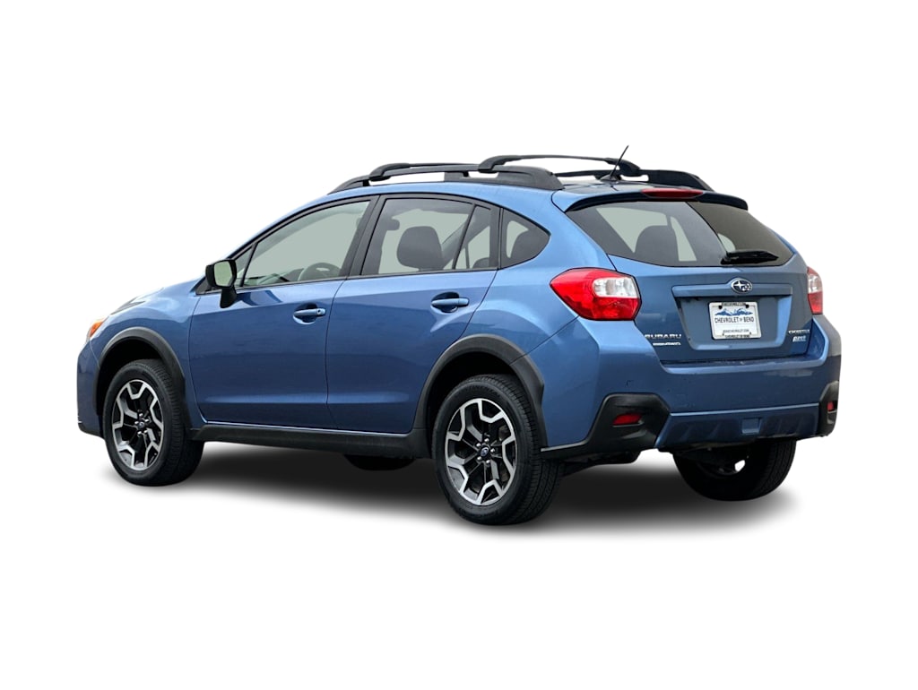 Thumbnail: 2016 Subaru Crosstrek - 4