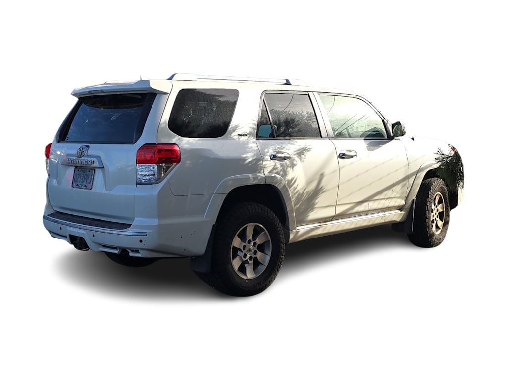 Thumbnail: 2012 Toyota 4Runner - 8