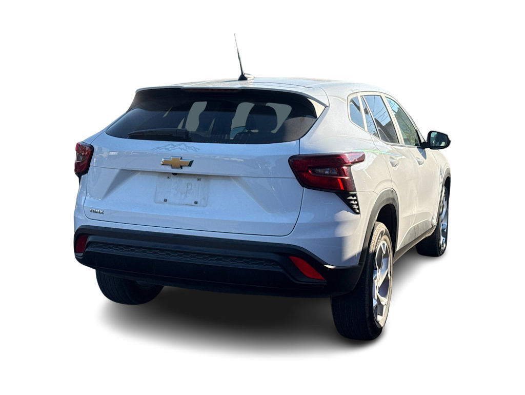 Thumbnail: 2024 Chevrolet Trax - 10