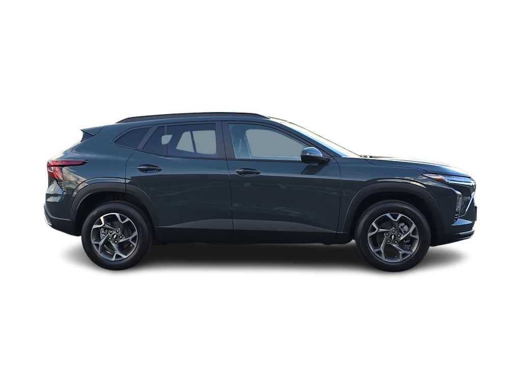 Thumbnail: 2026 Chevrolet Trax - 19