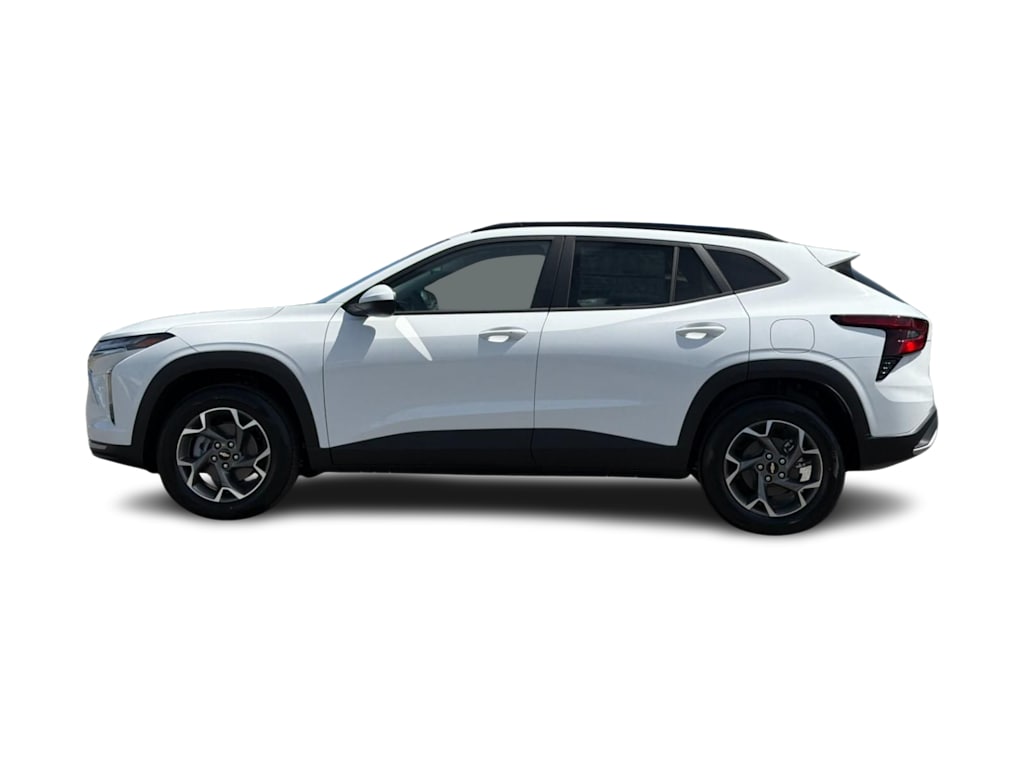 Thumbnail: 2026 Chevrolet Trax - 3