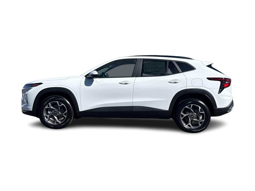 Thumbnail: 2026 Chevrolet Trax - 3