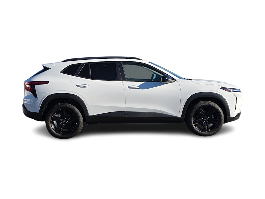 Thumbnail: 2025 Chevrolet Trax - 19