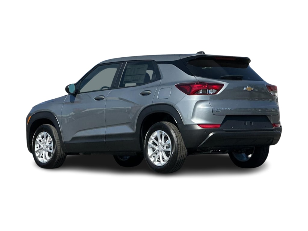 Thumbnail: 2026 Chevrolet TrailBlazer - 4