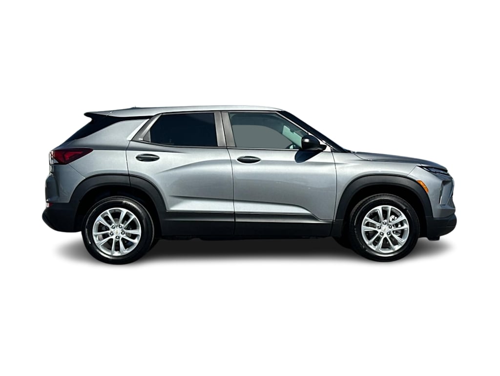 Thumbnail: 2026 Chevrolet TrailBlazer - 19