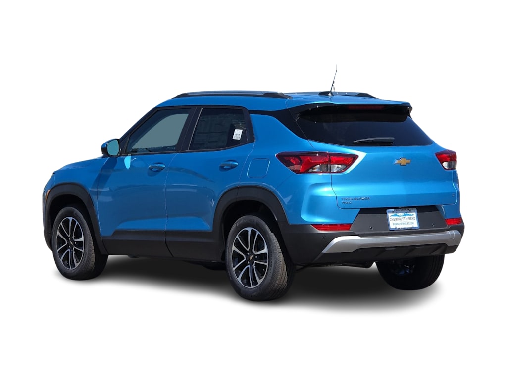 Thumbnail: 2026 Chevrolet TrailBlazer - 4