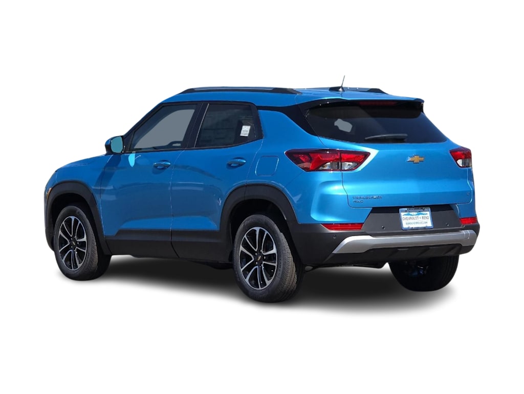 Thumbnail: 2026 Chevrolet TrailBlazer - 4