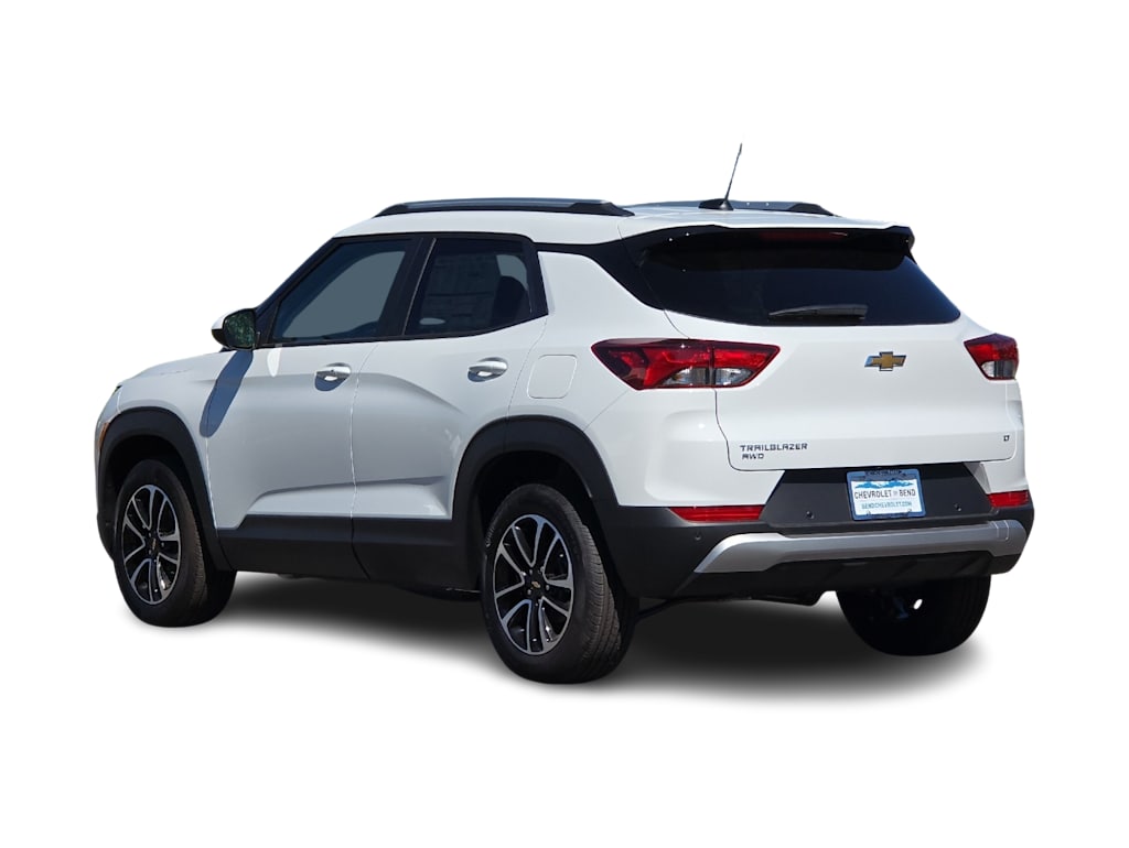 Thumbnail: 2026 Chevrolet TrailBlazer - 4