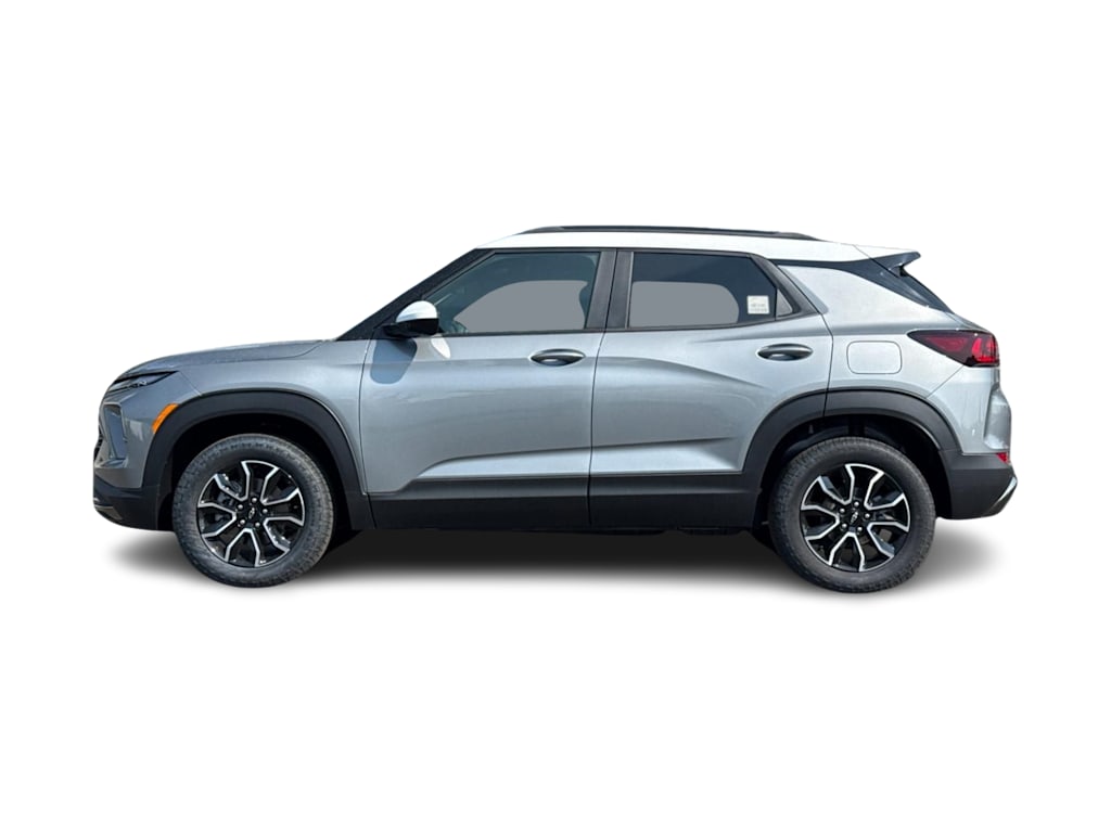 Thumbnail: 2026 Chevrolet TrailBlazer - 3