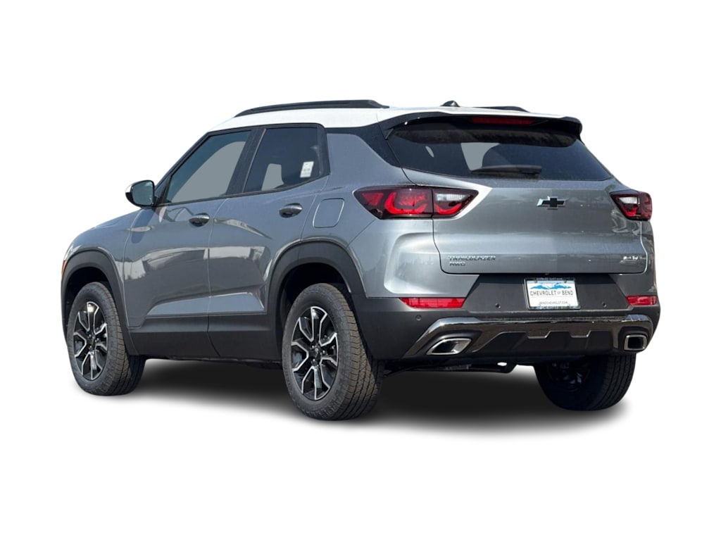 Thumbnail: 2026 Chevrolet TrailBlazer - 4