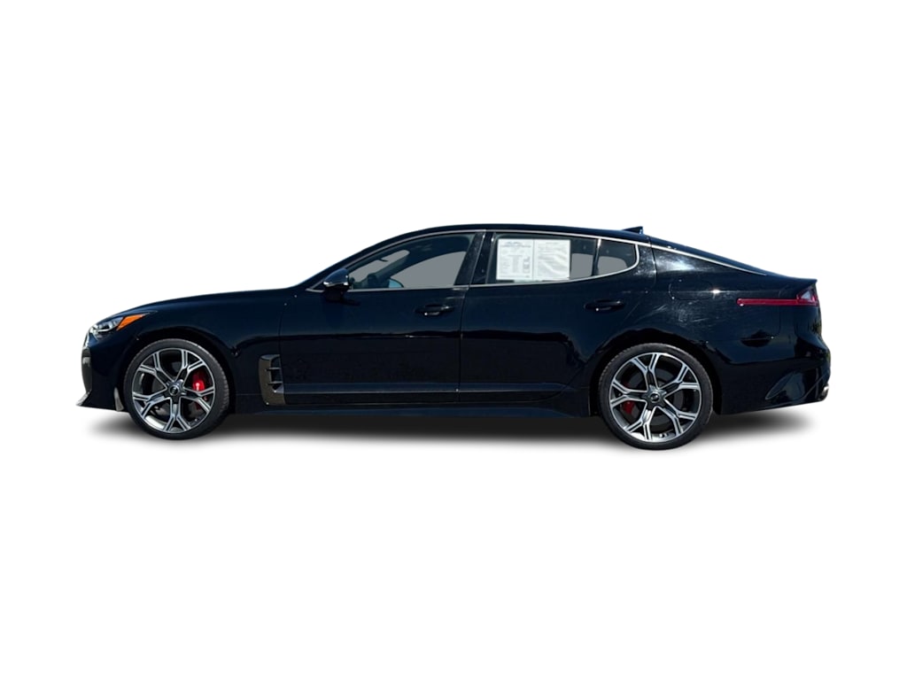 Thumbnail: 2018 Kia Stinger - 3