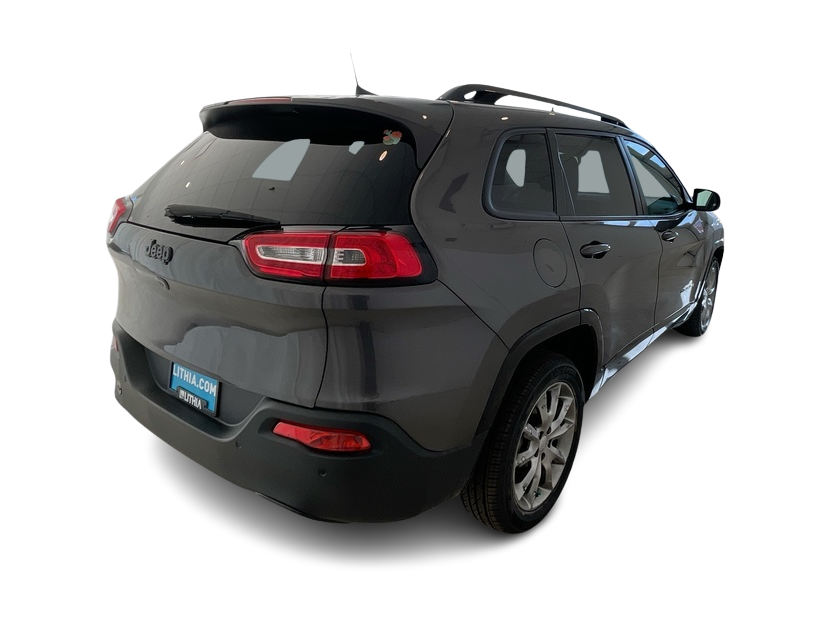 Thumbnail: 2018 Jeep Cherokee - 20