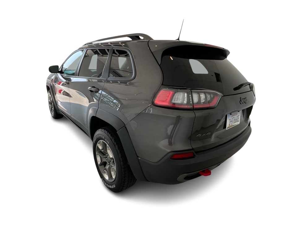 Thumbnail: 2019 Jeep Cherokee - 4