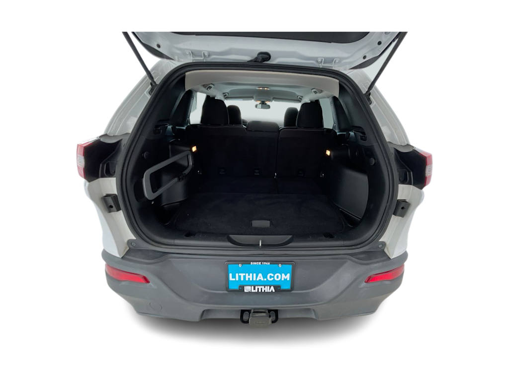 Thumbnail: 2015 Jeep Cherokee - 15
