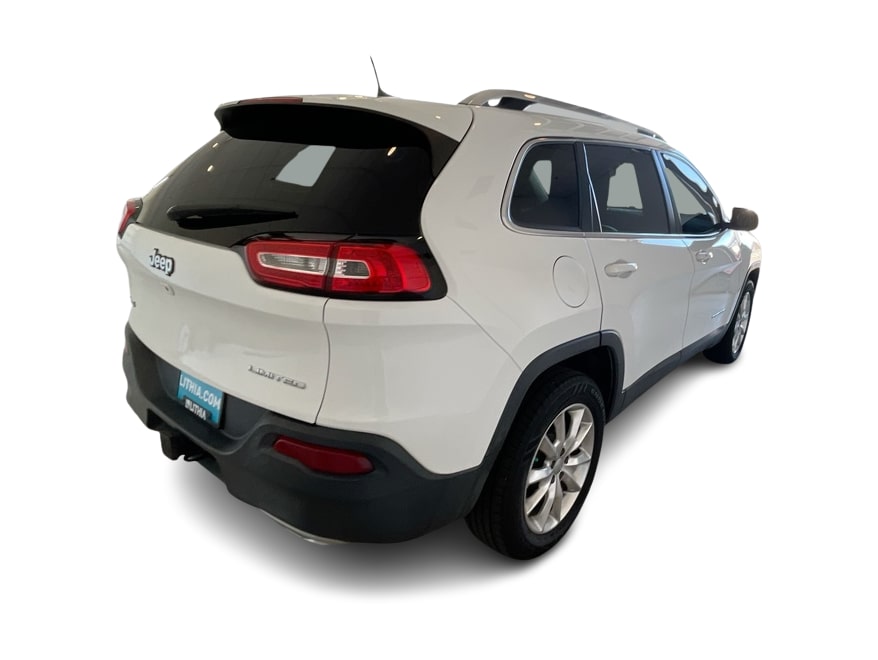 Thumbnail: 2016 Jeep Cherokee - 20