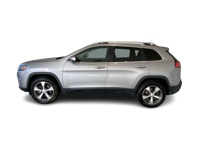 Thumbnail: 2019 Jeep Cherokee - 3