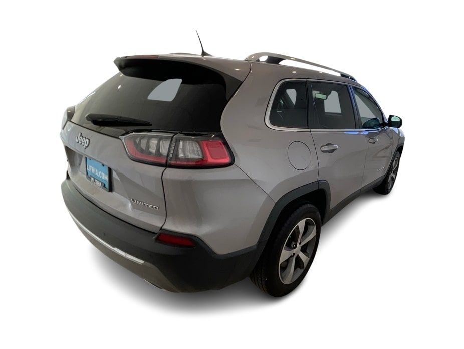 Thumbnail: 2019 Jeep Cherokee - 20